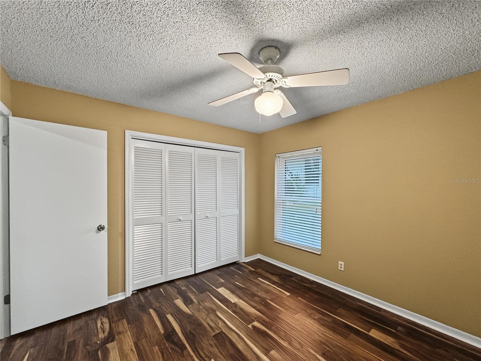 Single Family Residence at 2510 BRIMHOLLOW DR, VALRICO, photo 8 of 25