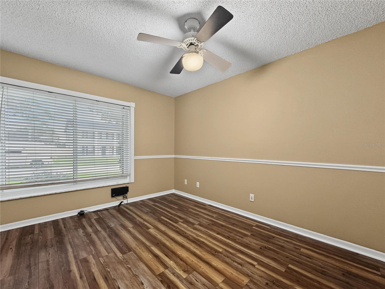 Single Family Residence at 2510 BRIMHOLLOW DR, VALRICO, photo 11 of 25