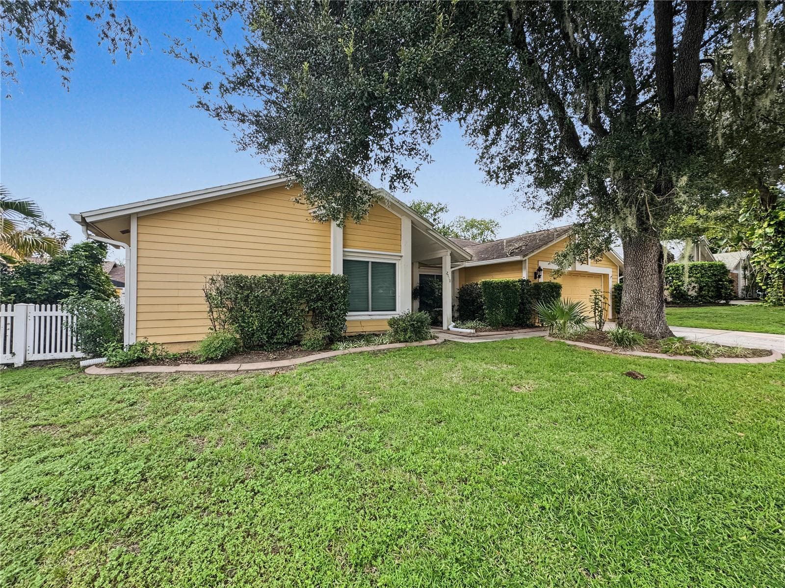 Single Family Residence at 2510 BRIMHOLLOW DR, VALRICO, photo 20 of 25