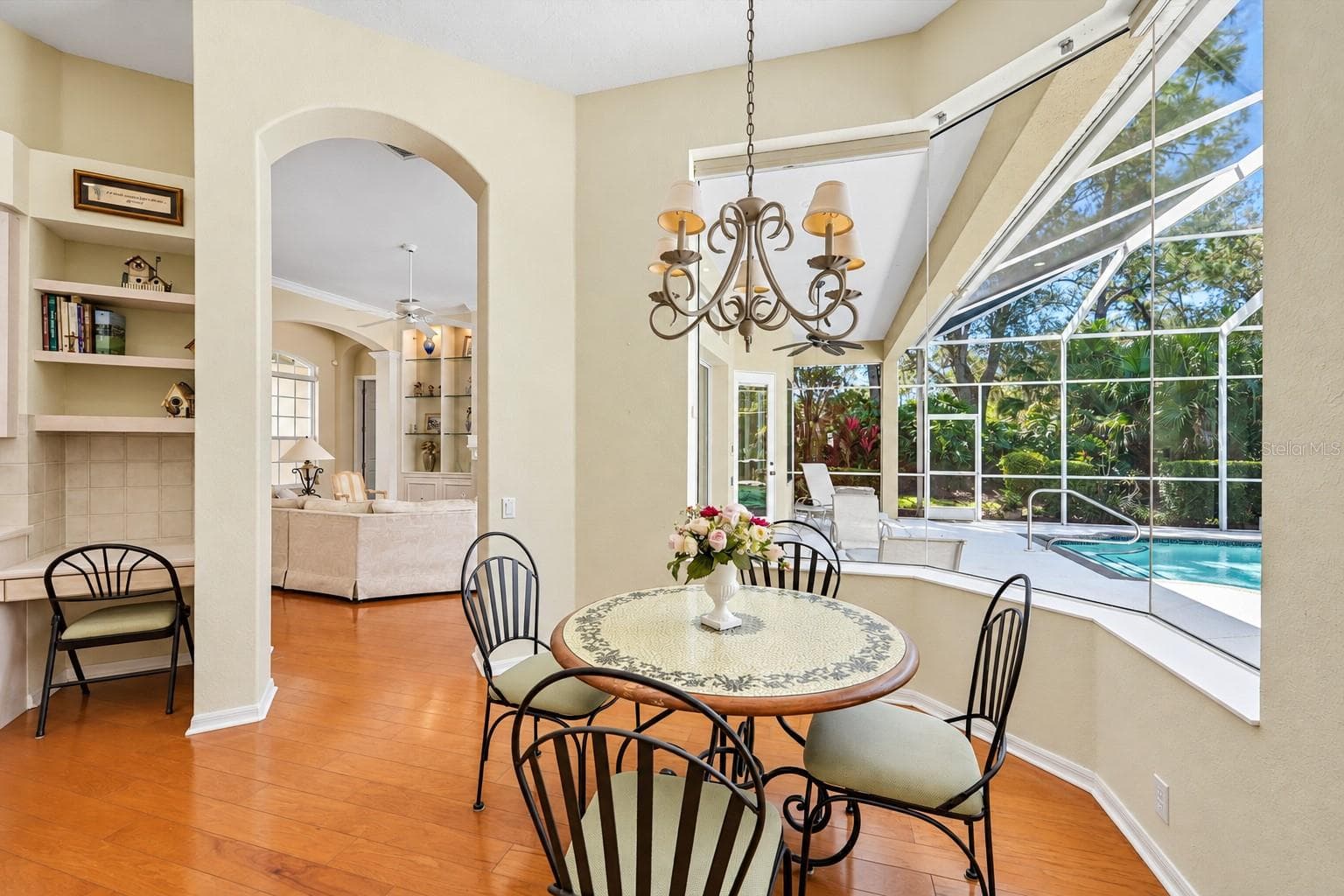 Single Family Residence at 7930 WYNDHAM CT, UNIVERSITY PARK, photo 13 of 55