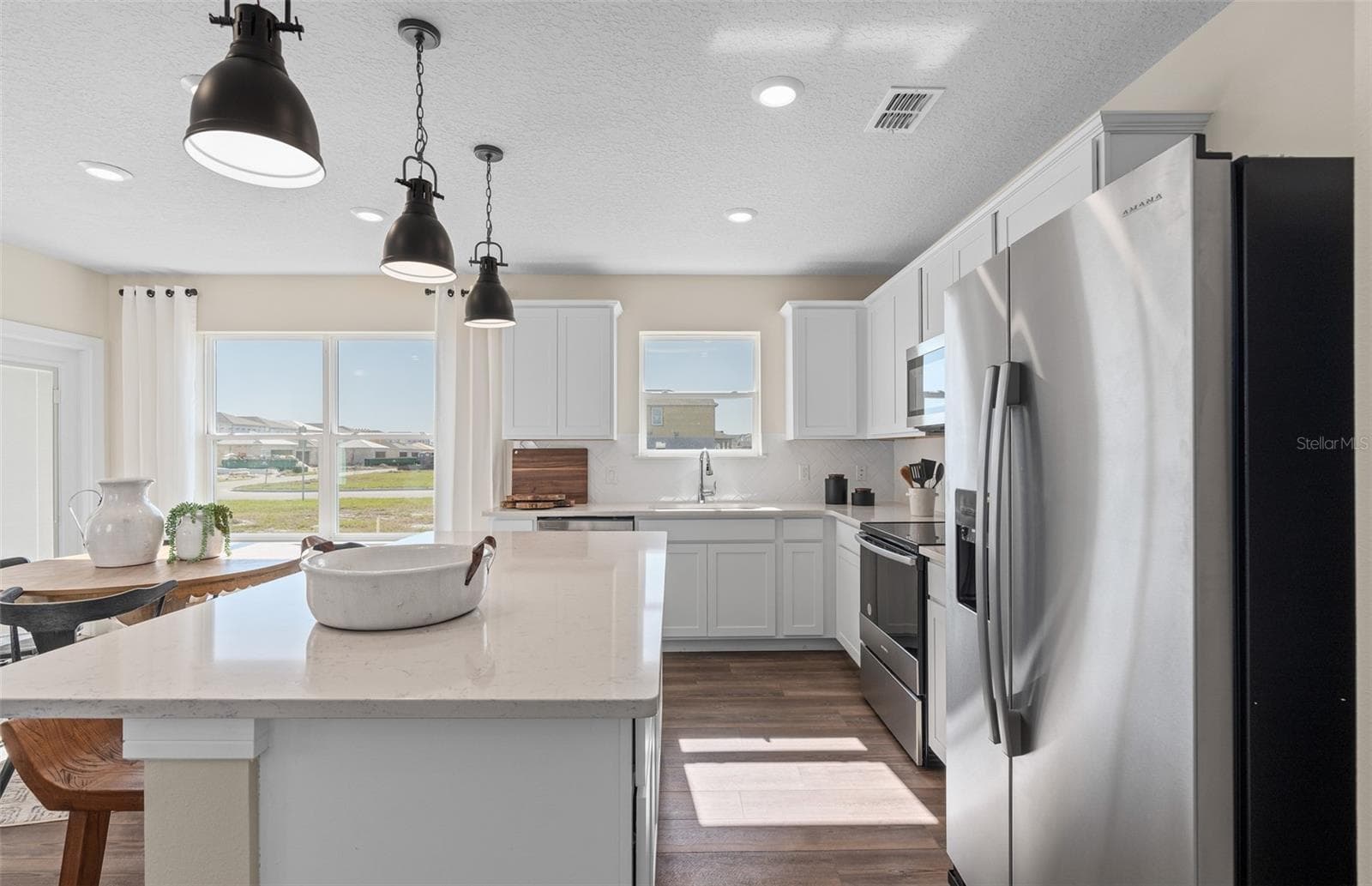 Model Home Design Only. Pictures and furnishings are for illustrative purposes only. Elevations, colors and options may vary. Furniture is for model home staging only. - 2628 CLEAR NIGHT AVENUE, KISSIMMEE