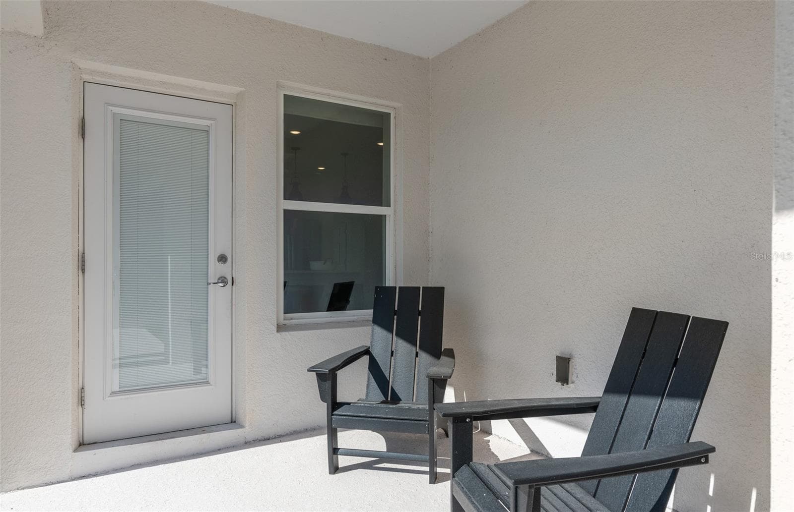 Model Home Design Only. Pictures and furnishings are for illustrative purposes only. Elevations, colors and options may vary. Furniture is for model home staging only. - 2628 CLEAR NIGHT AVENUE, KISSIMMEE