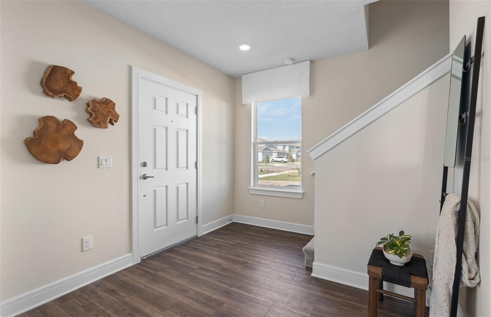 Model Home Design Only. Pictures and furnishings are for illustrative purposes only. Elevations, colors and options may vary. Furniture is for model home staging only. - 2628 CLEAR NIGHT AVENUE, KISSIMMEE
