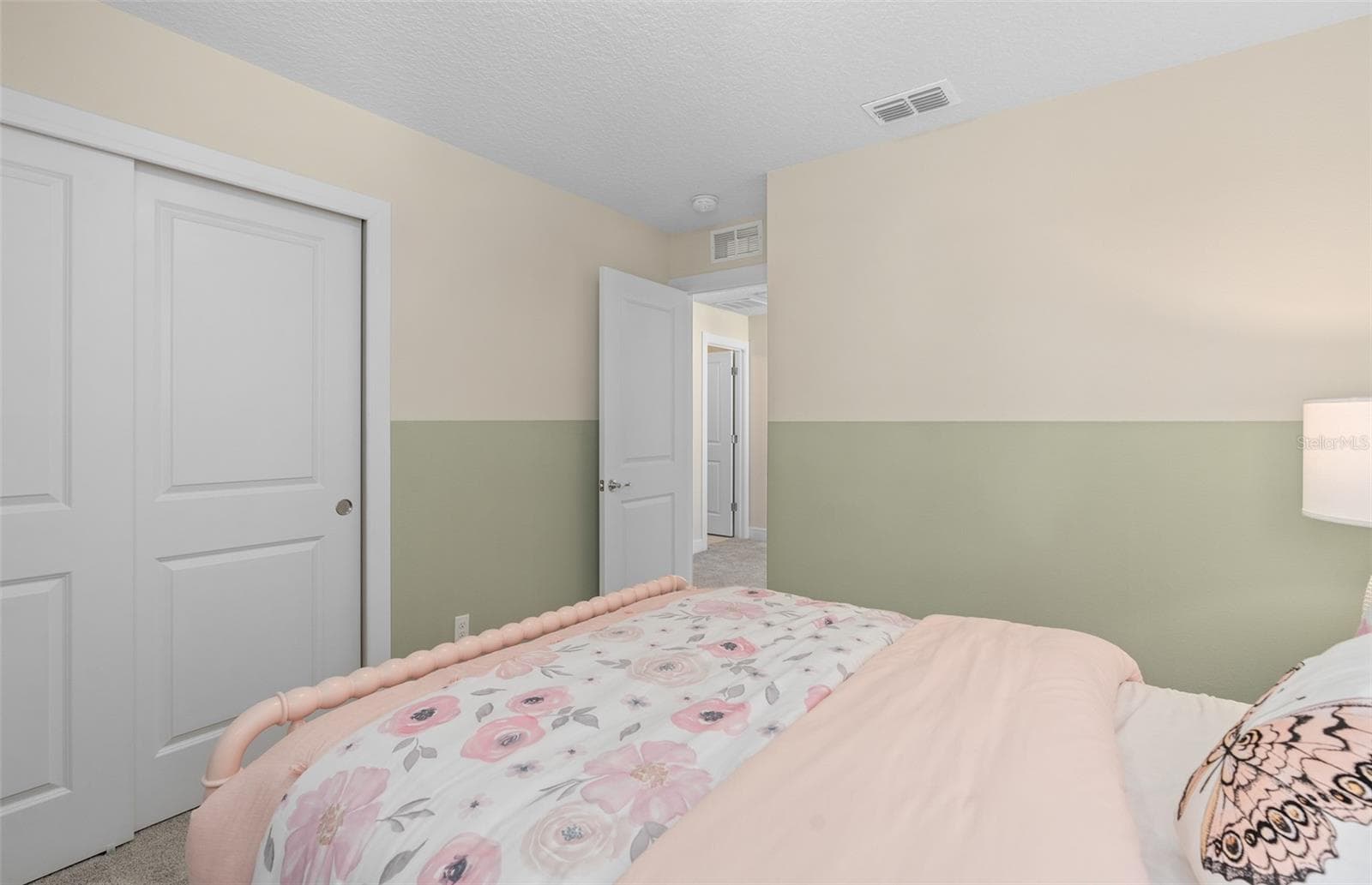 Model Home Design Only. Pictures and furnishings are for illustrative purposes only. Elevations, colors and options may vary. Furniture is for model home staging only. - 2628 CLEAR NIGHT AVENUE, KISSIMMEE