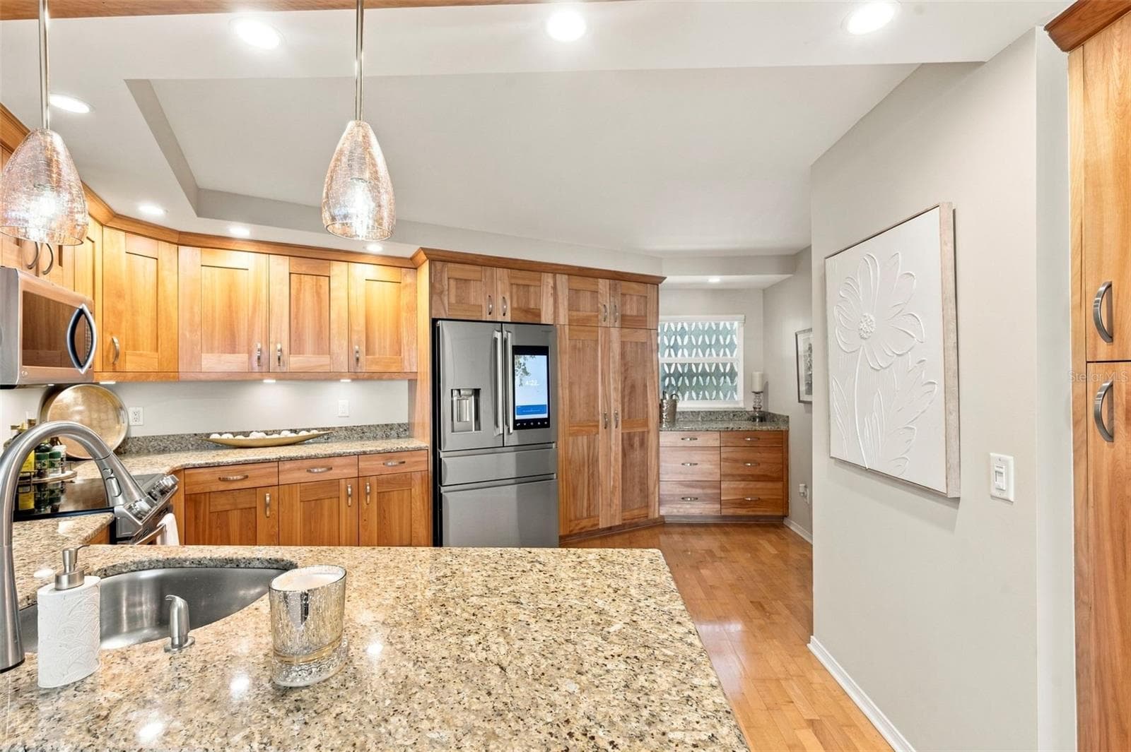 Condominium at 700 BEACH DR NE #803, ST PETERSBURG, photo 14 of 57