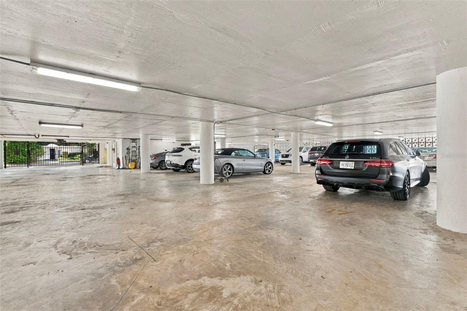 Deeded parking space in the gated garage - 700 BEACH DR NE #803, ST PETERSBURG