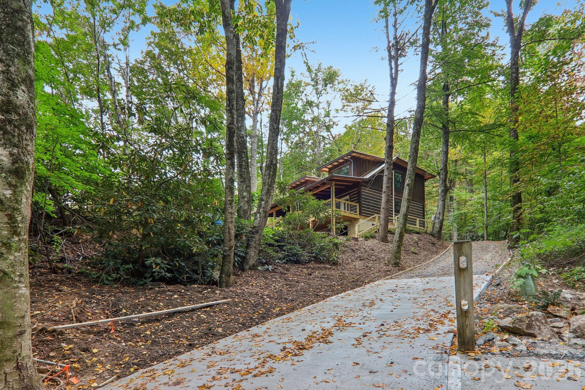 Single Family Residence at 5 Marion Drive, Maggie Valley, photo 7 of 35