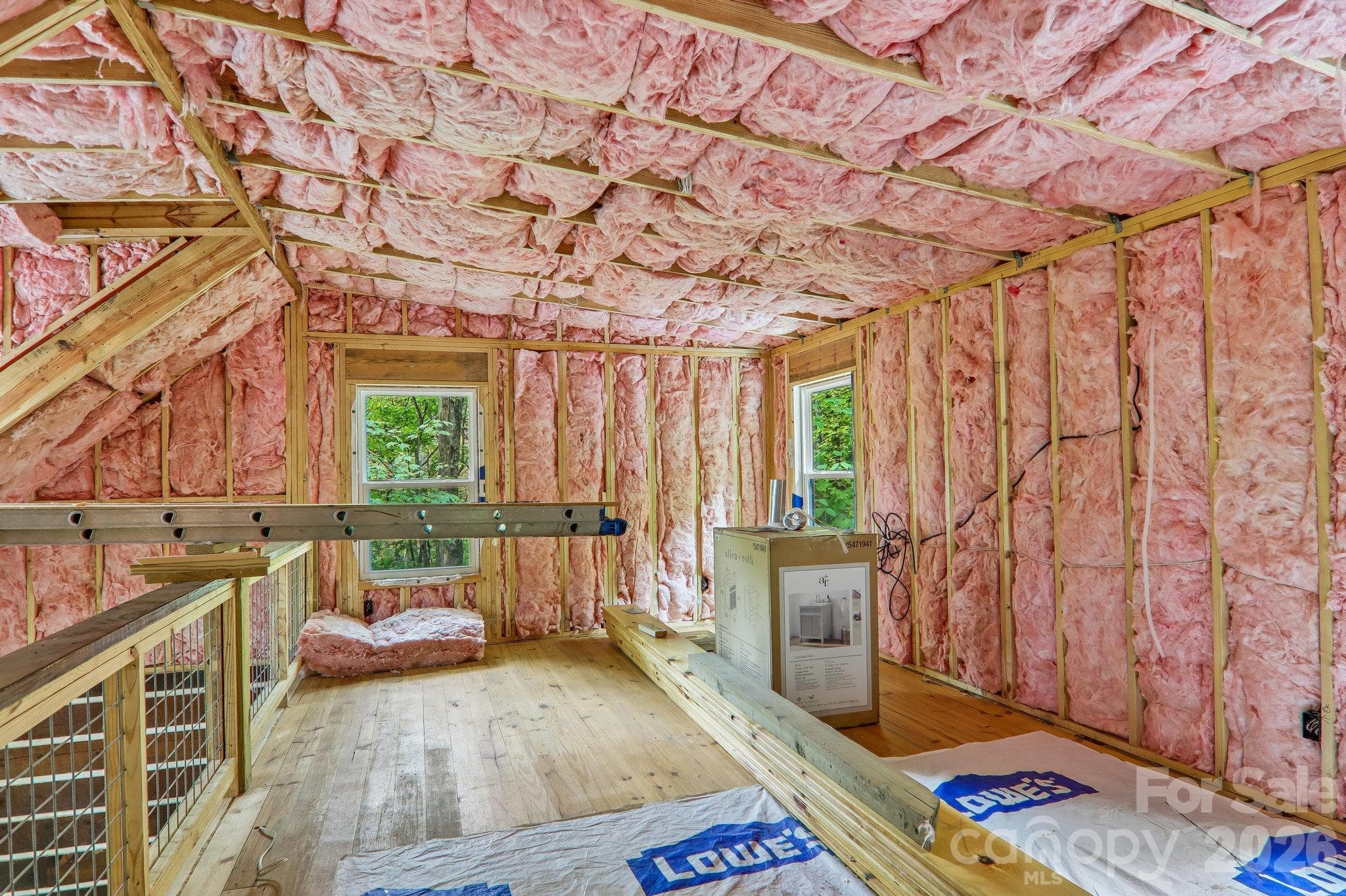 Loft area could have many uses - 5 Marion Drive, Maggie Valley