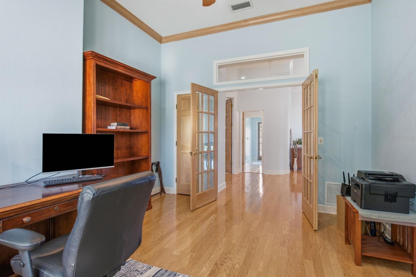 French doors - 3763 EXECUTIVE DR, PALM HARBOR