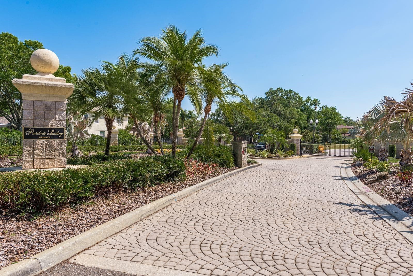 Gated Presidents Landing Community - 3763 EXECUTIVE DR, PALM HARBOR