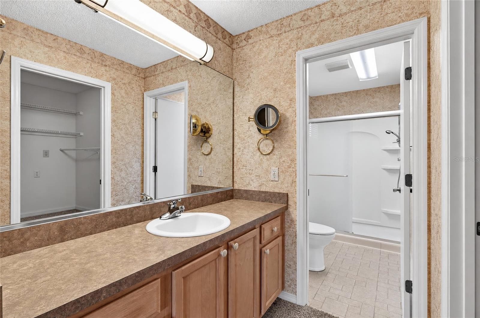 Single Family Residence at 3331 ROANOKE ST, THE VILLAGES, photo 20 of 42