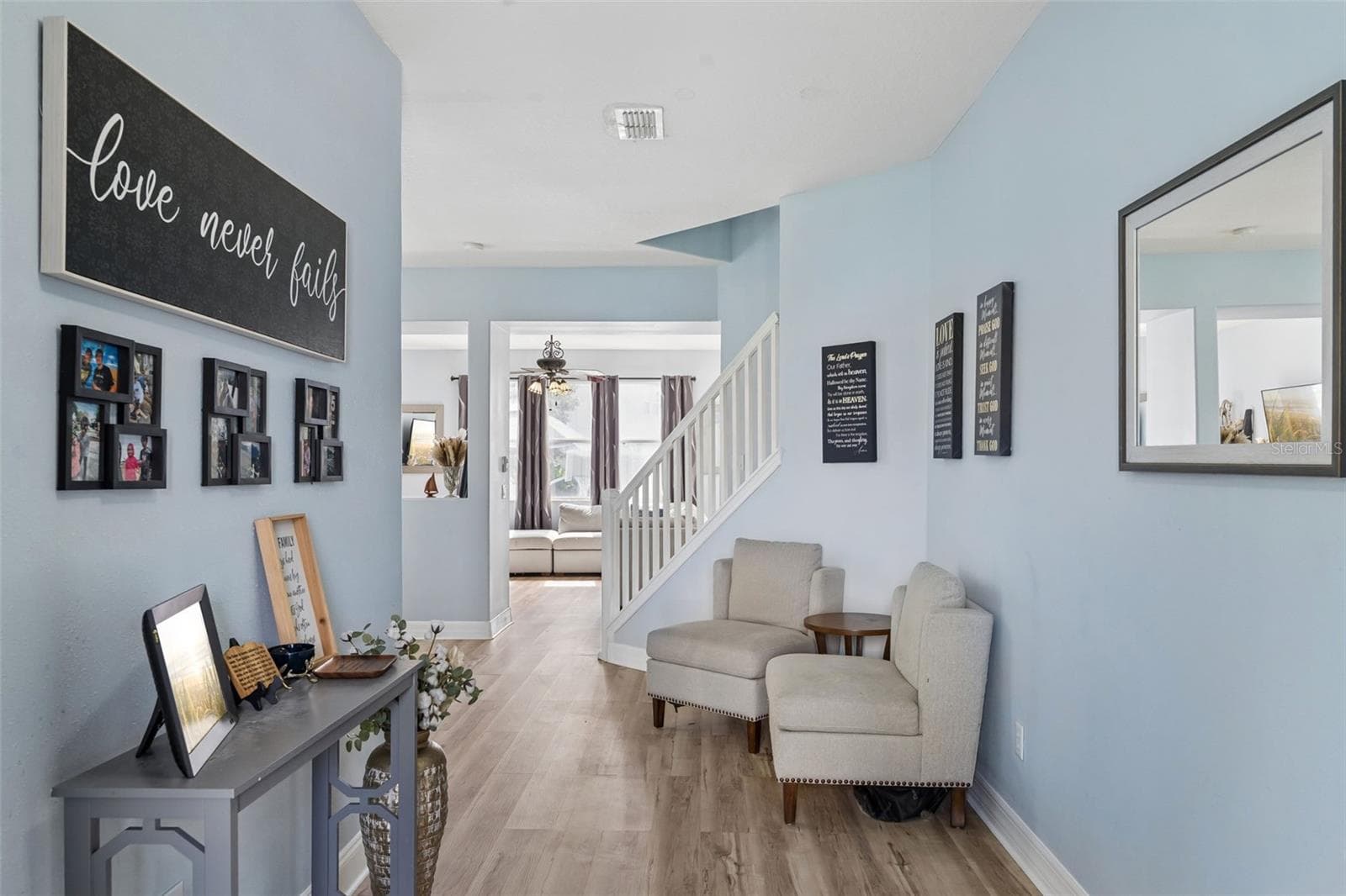 Single Family Residence at 725 TRANQUIL TRL, WINTER GARDEN, photo 3 of 34