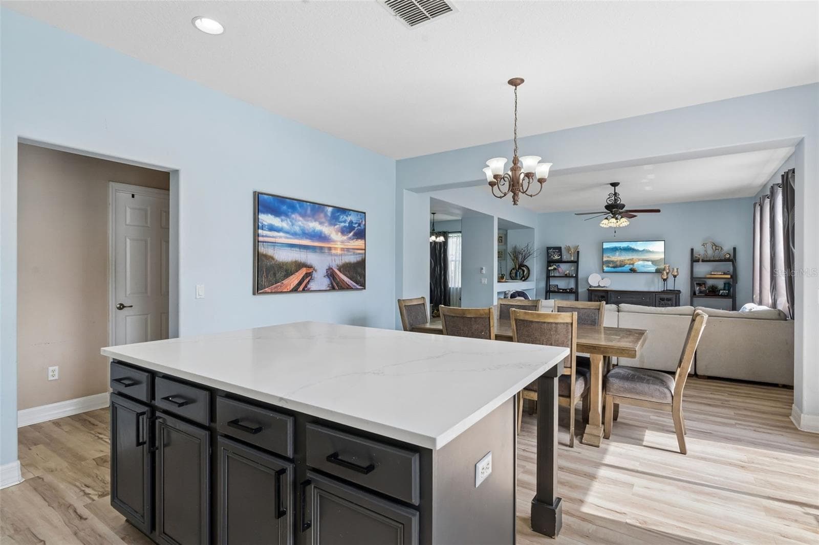 Single Family Residence at 725 TRANQUIL TRL, WINTER GARDEN, photo 10 of 34