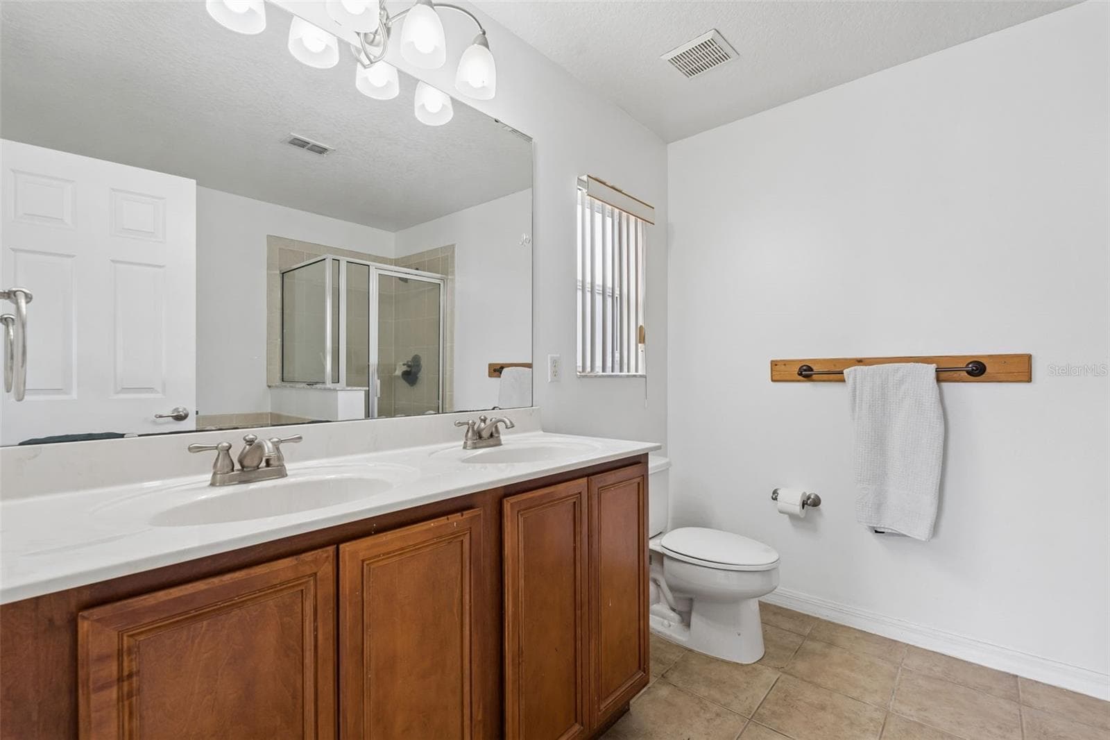 Single Family Residence at 725 TRANQUIL TRL, WINTER GARDEN, photo 19 of 34