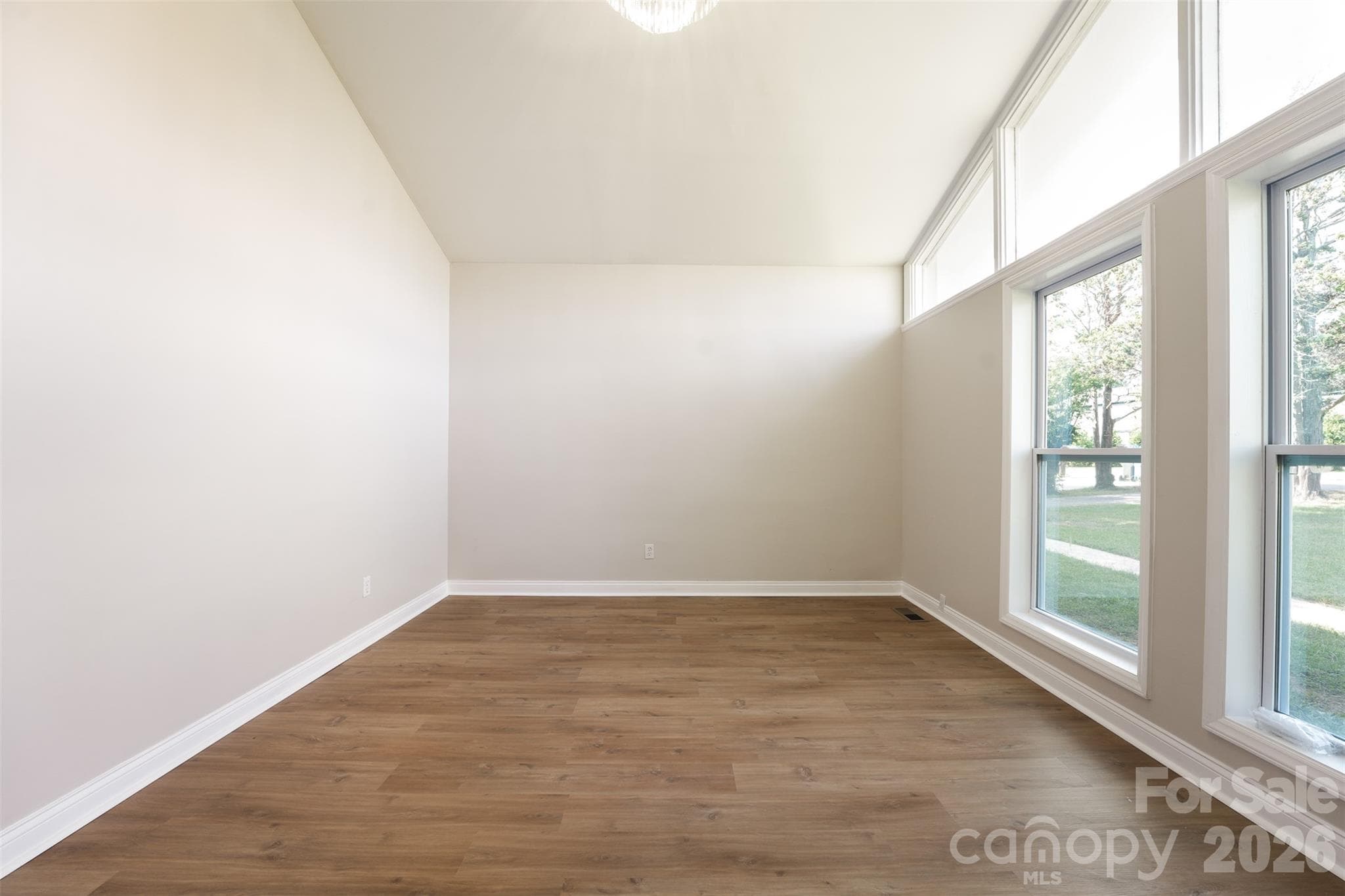 Single Family Residence at 1902 19th Avenue NE, Hickory, photo 7 of 38