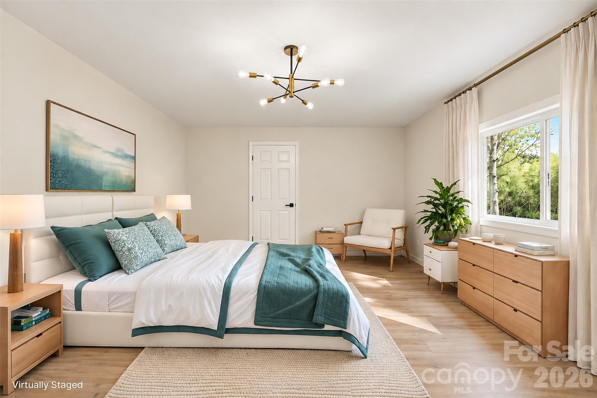 Virtually staged - 1902 19th Avenue NE, Hickory