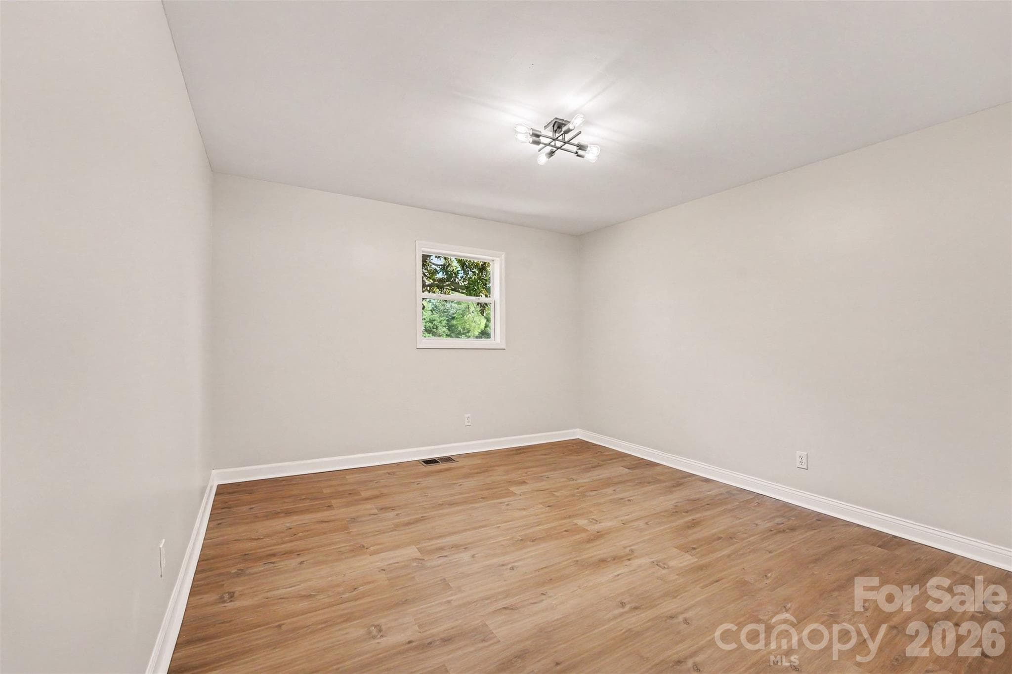 Single Family Residence at 1902 19th Avenue NE, Hickory, photo 26 of 38