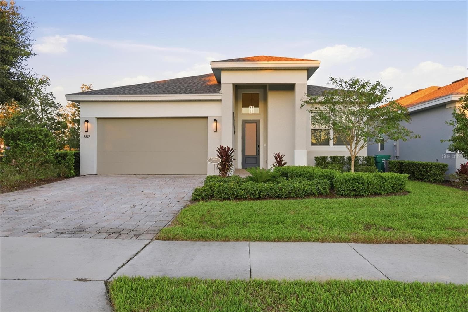 Single Family Residence at 883 LAKE HILL WAY, DELAND, photo 2 of 65