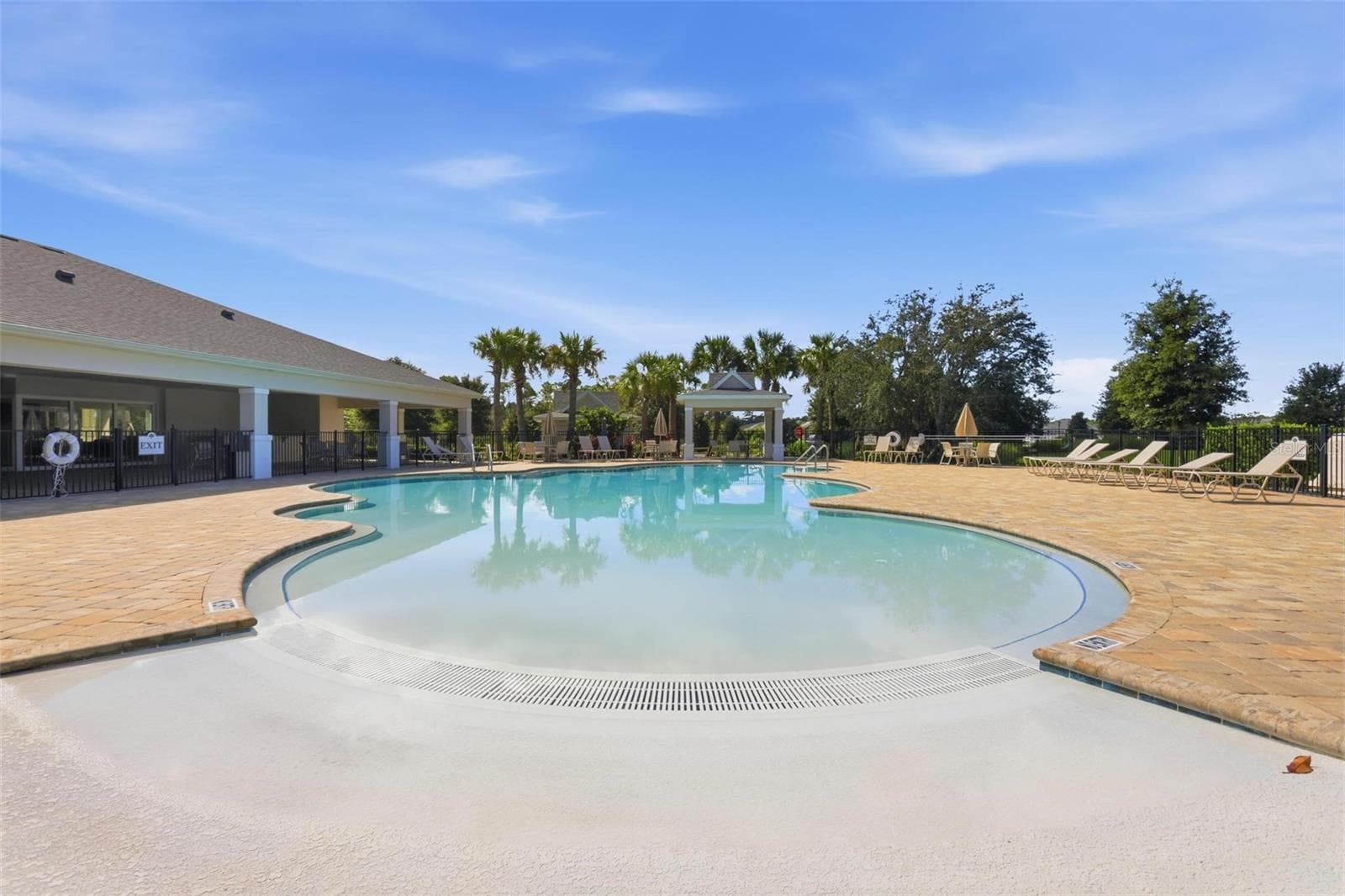 Single Family Residence at 883 LAKE HILL WAY, DELAND, photo 61 of 65