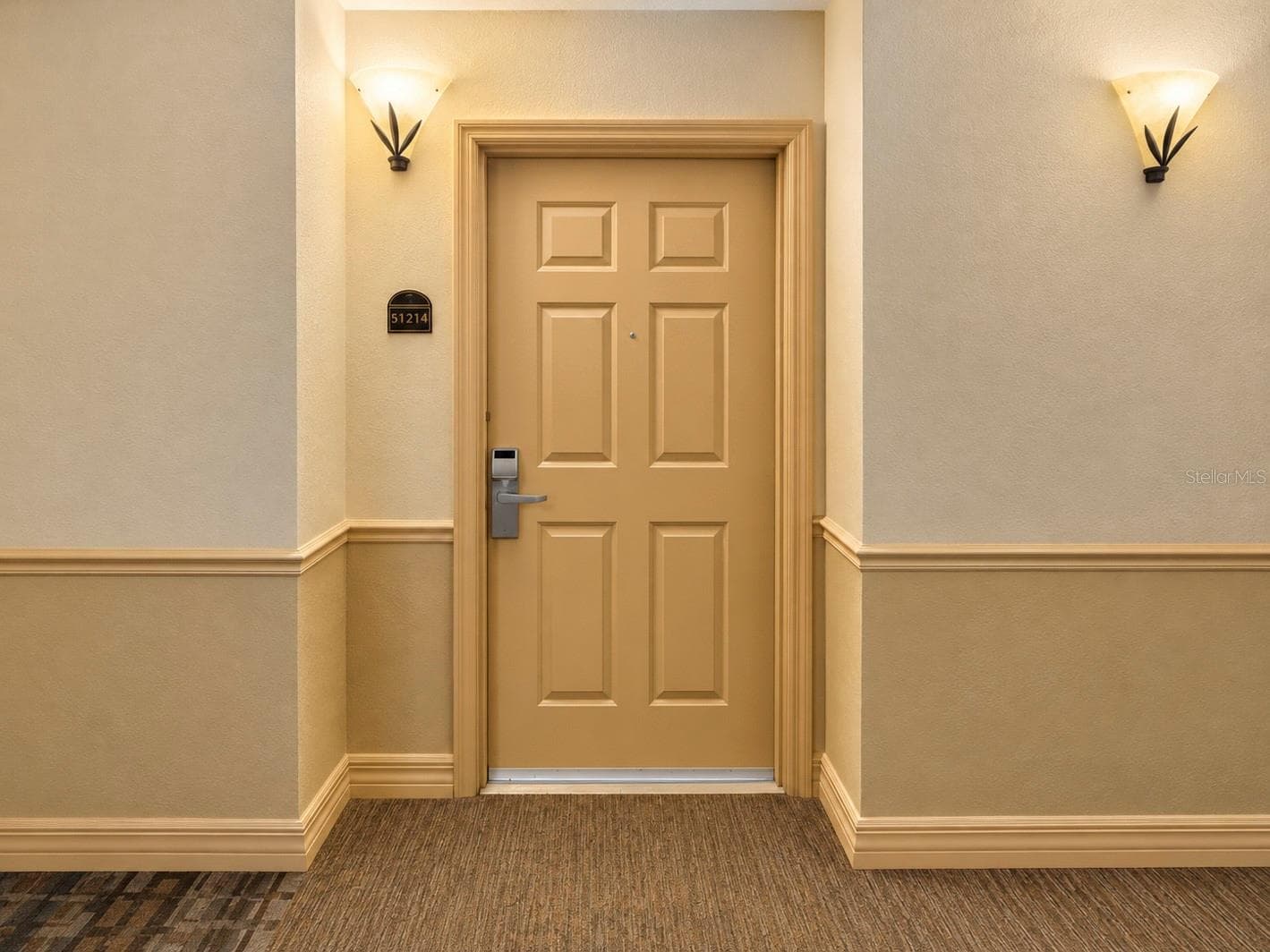 Condo - Hotel at 8125 RESORT VILLAGE DR #51214, ORLANDO, photo 6 of 21