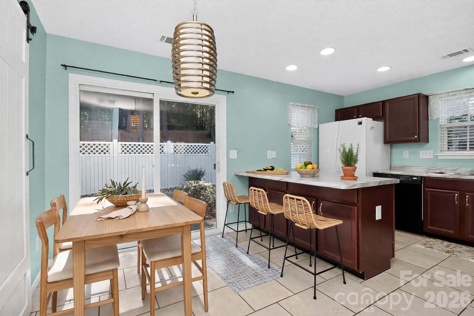 Kitchen — Virtually Staged - 16931 Greenlawn Hills Court, Charlotte