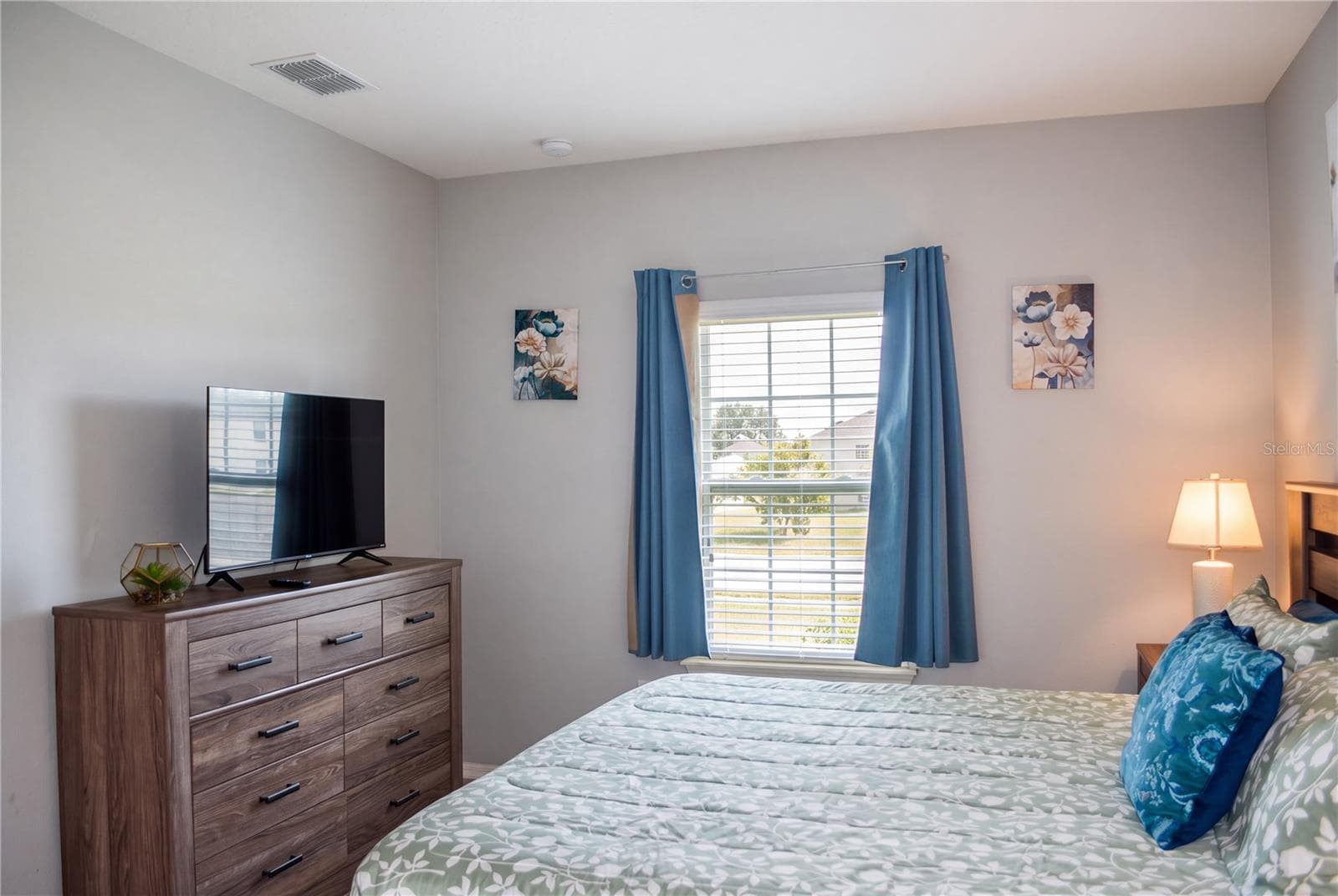 Primary - Ensuite - Downstairs - WEST LUCAYA VILLAGE, KISSIMMEE