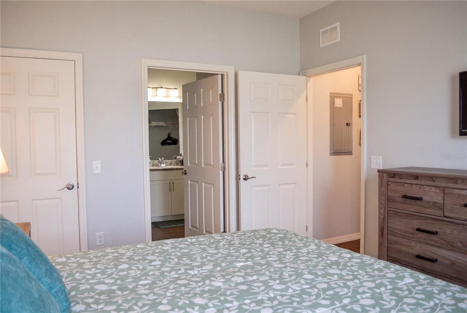 Townhouse at WEST LUCAYA VILLAGE, KISSIMMEE, photo 16 of 38