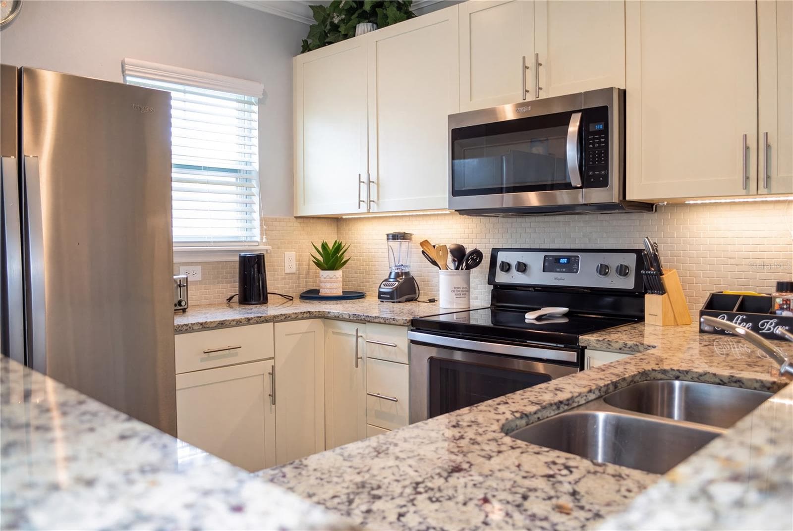 Kitchen - WEST LUCAYA VILLAGE, KISSIMMEE