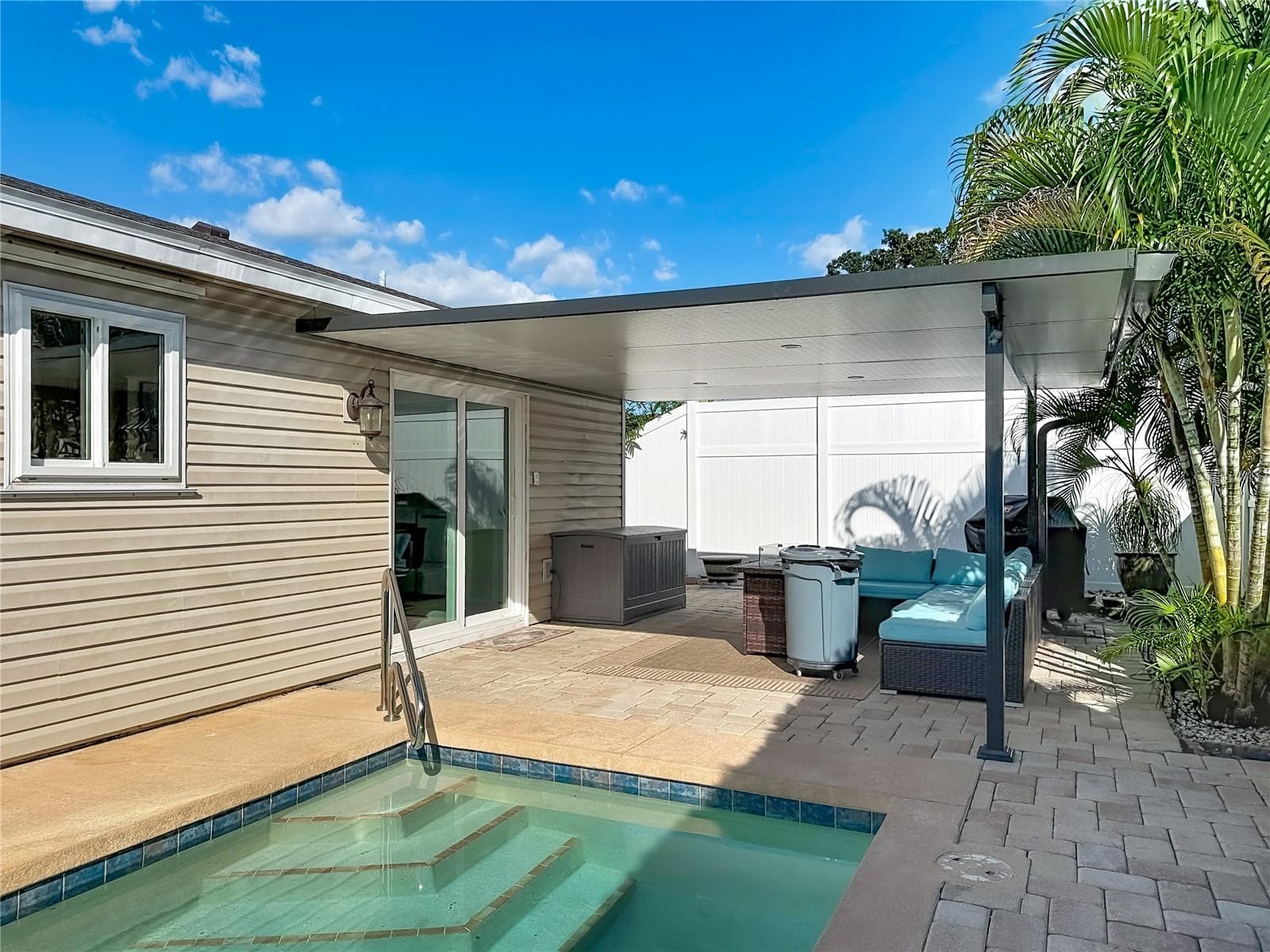 Single Family Residence at 520 MCARTHUR AVE, SARASOTA, photo 42 of 48