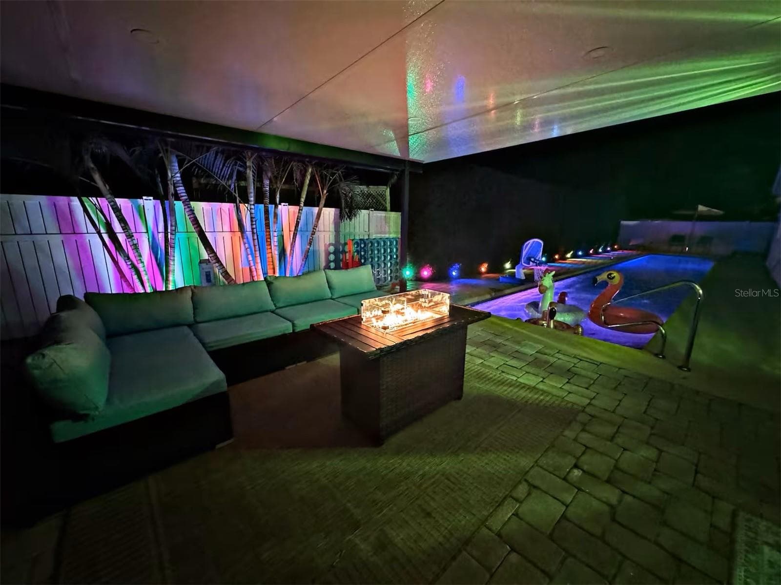 Single Family Residence at 520 MCARTHUR AVE, SARASOTA, photo 45 of 48