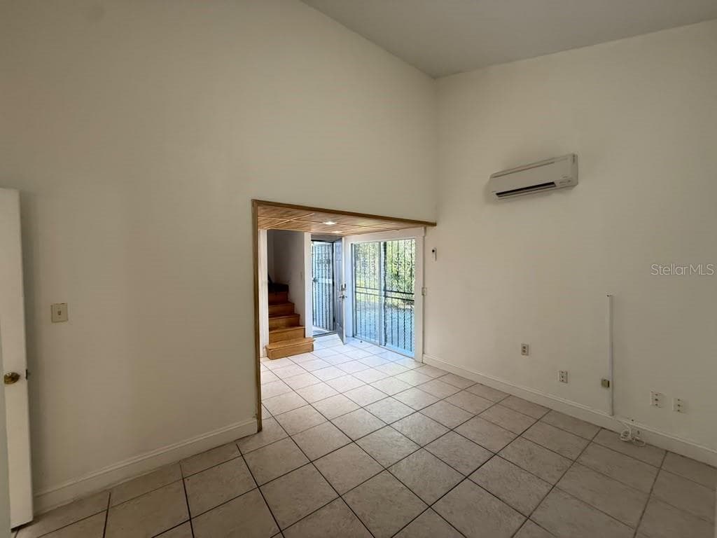 Single Family Residence at 8606 N SEMMES ST #B, TAMPA, photo 13 of 24