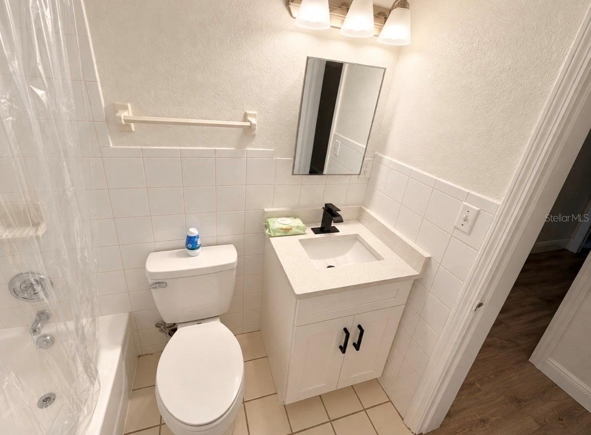 Single Family Residence at 3901 KIMBALL AVE, TAMPA, photo 14 of 31