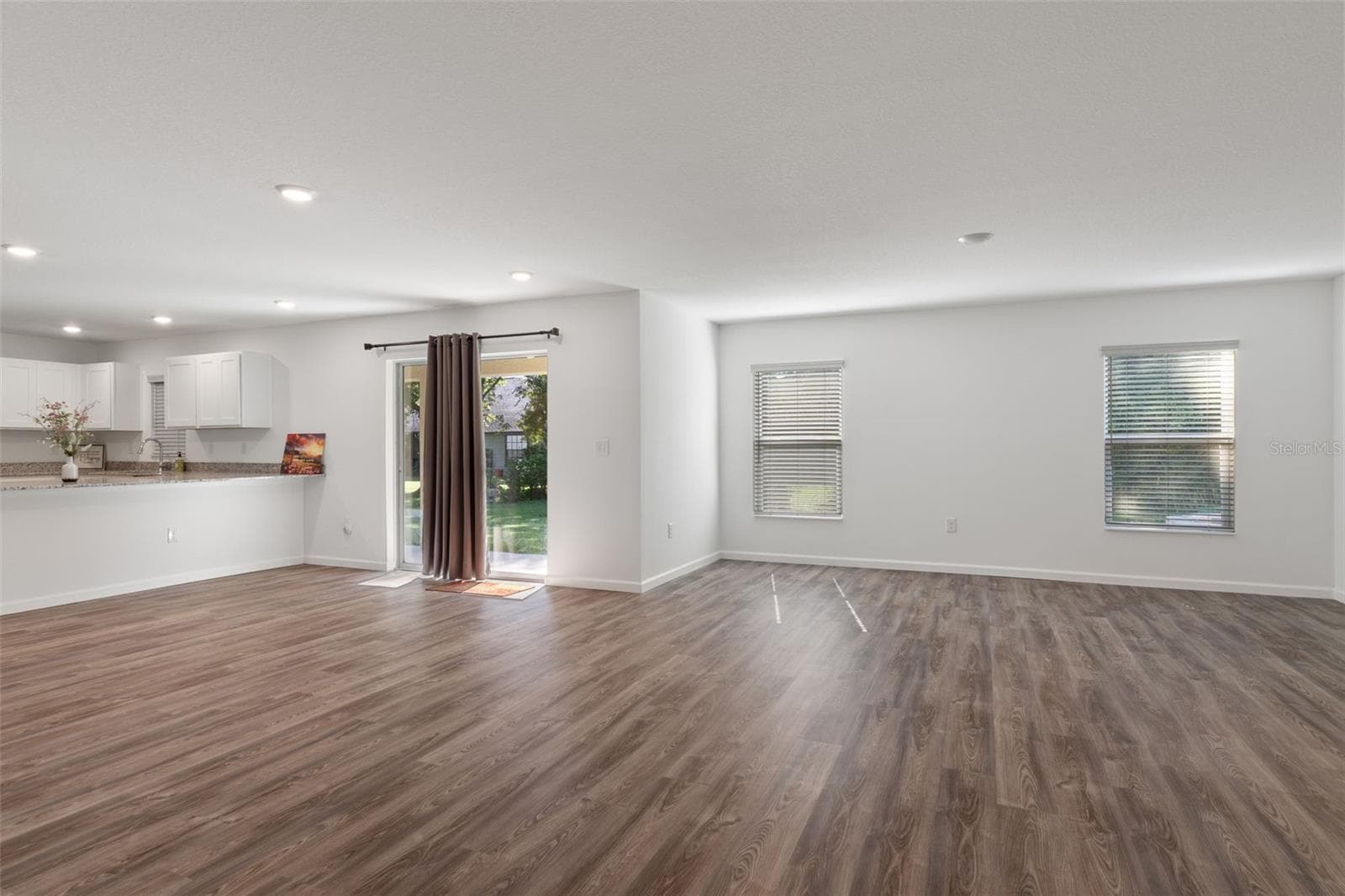 Single Family Residence at 35040 SMOKETREE LN, DADE CITY, photo 15 of 56