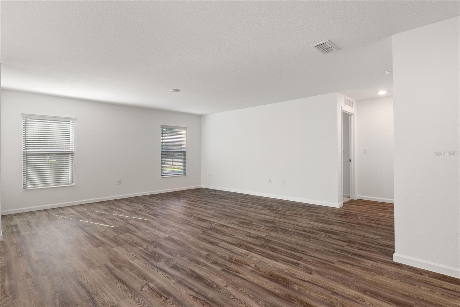 Single Family Residence at 35040 SMOKETREE LN, DADE CITY, photo 17 of 56