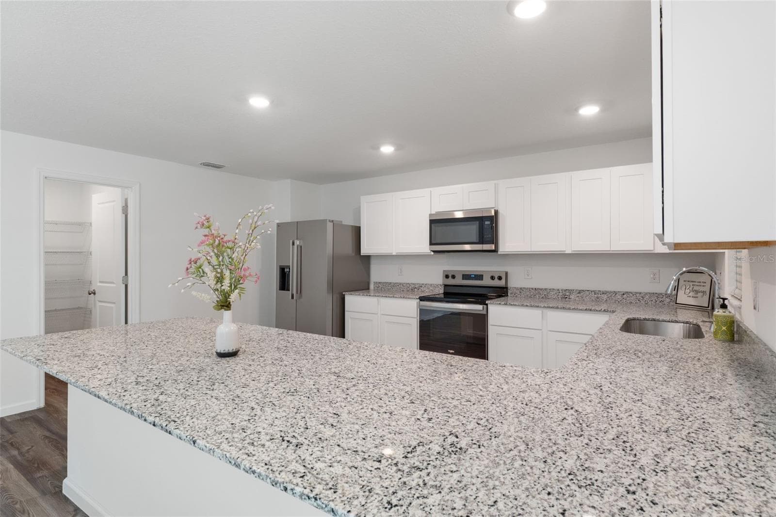 Single Family Residence at 35040 SMOKETREE LN, DADE CITY, photo 25 of 56