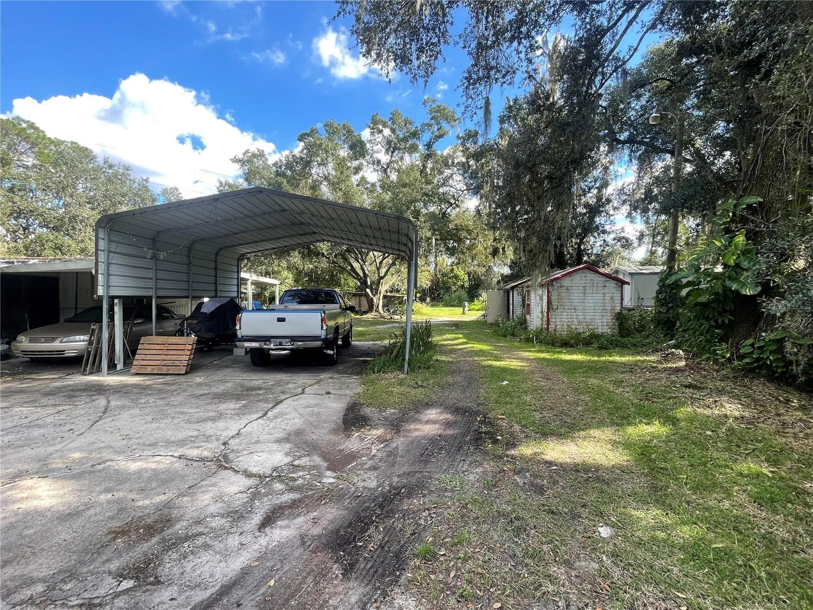 1st Home - 840 & 846 NASHVILLE RD, LAKELAND