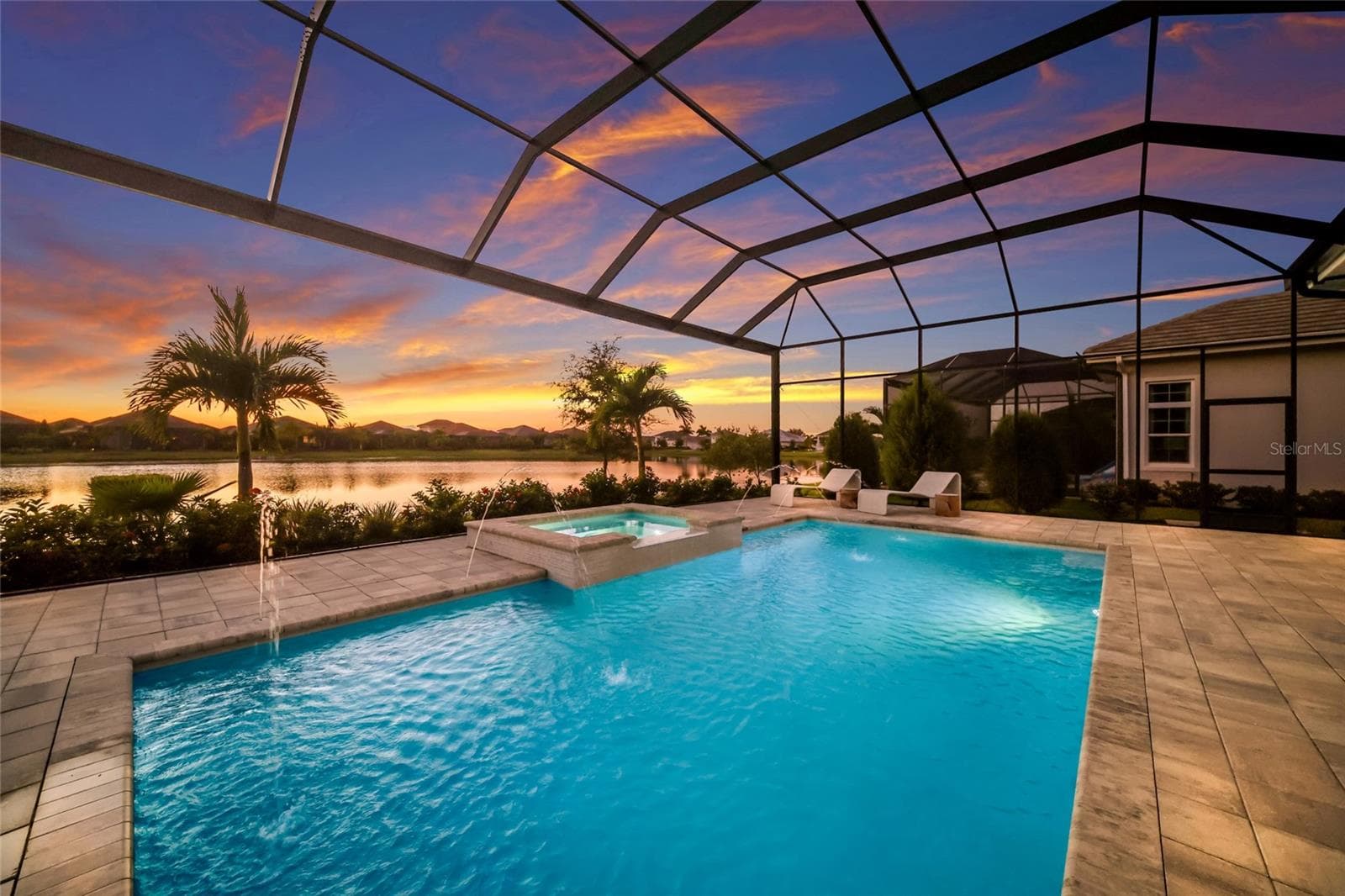 Single Family Residence at 8343 PAVIA WAY, LAKEWOOD RANCH, photo 24 of 41