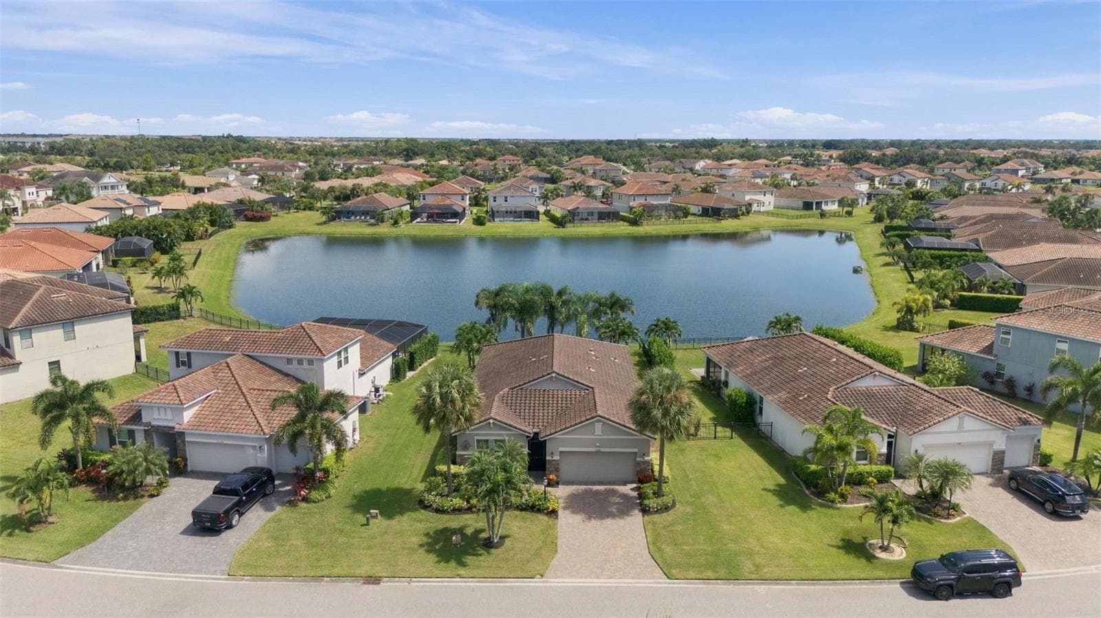 Single Family Residence at 13316 SAW PALM CREEK TRL, BRADENTON, photo 3 of 54