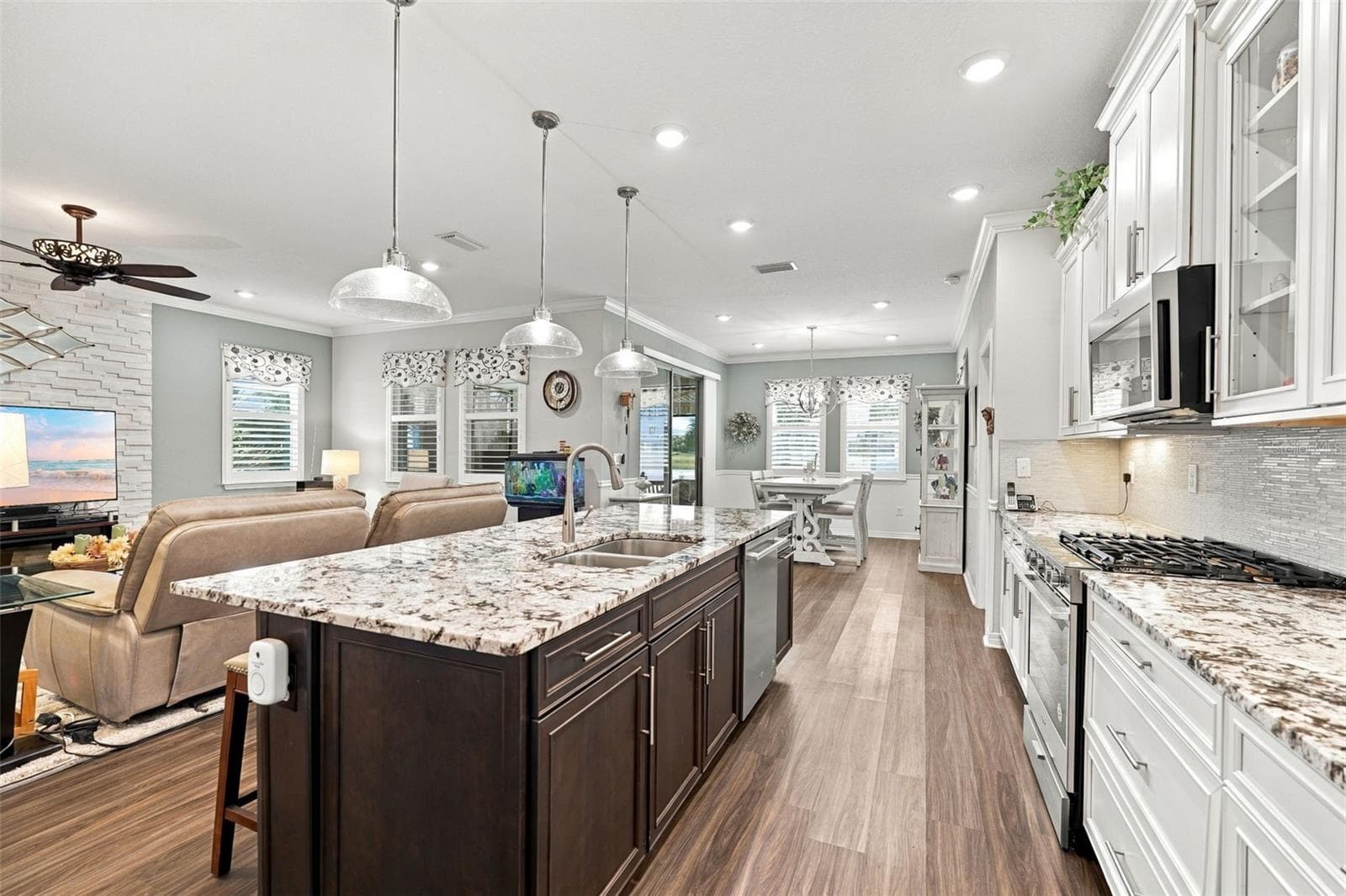 Single Family Residence at 13316 SAW PALM CREEK TRL, BRADENTON, photo 8 of 54