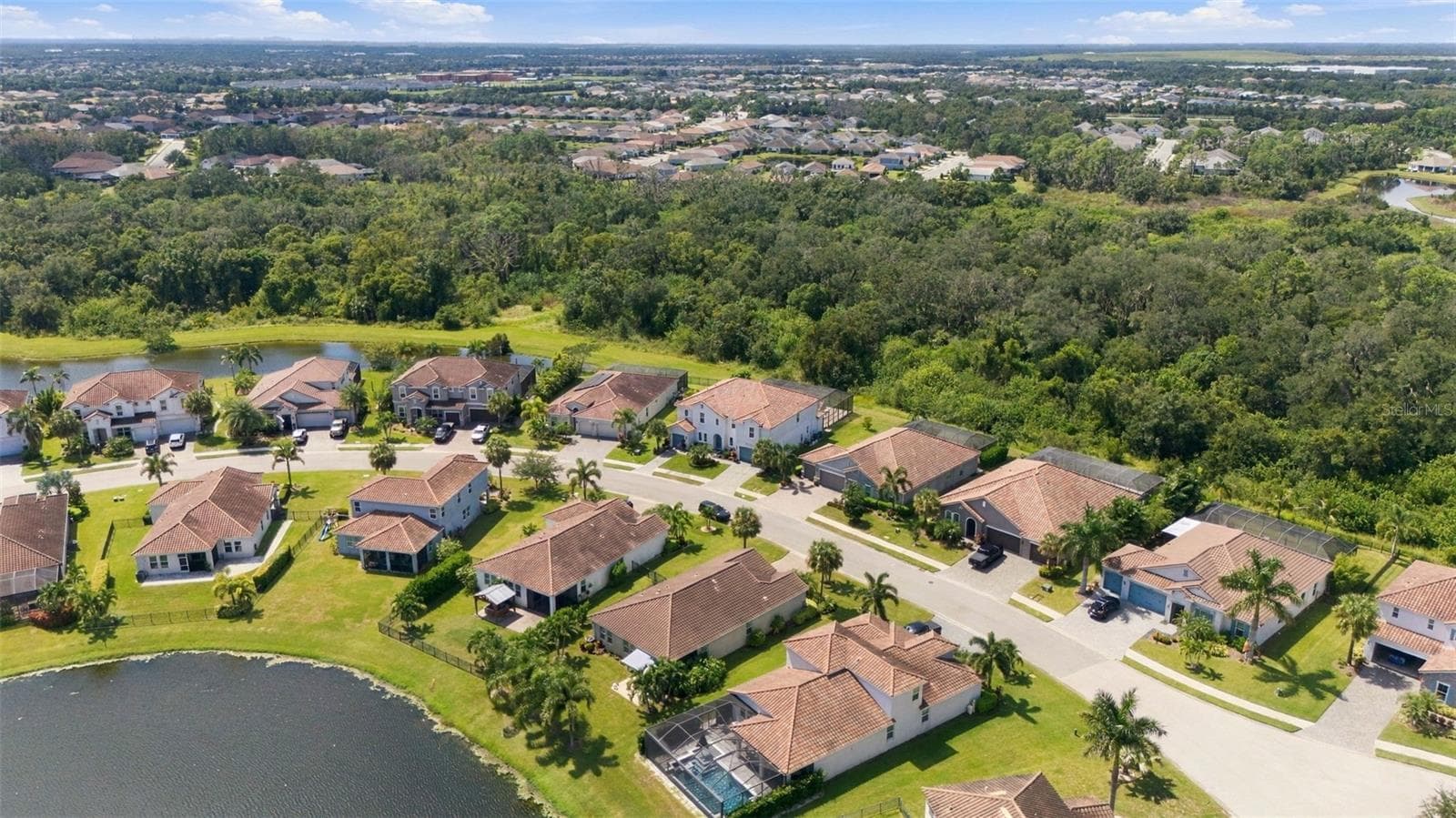 Single Family Residence at 13316 SAW PALM CREEK TRL, BRADENTON, photo 50 of 54