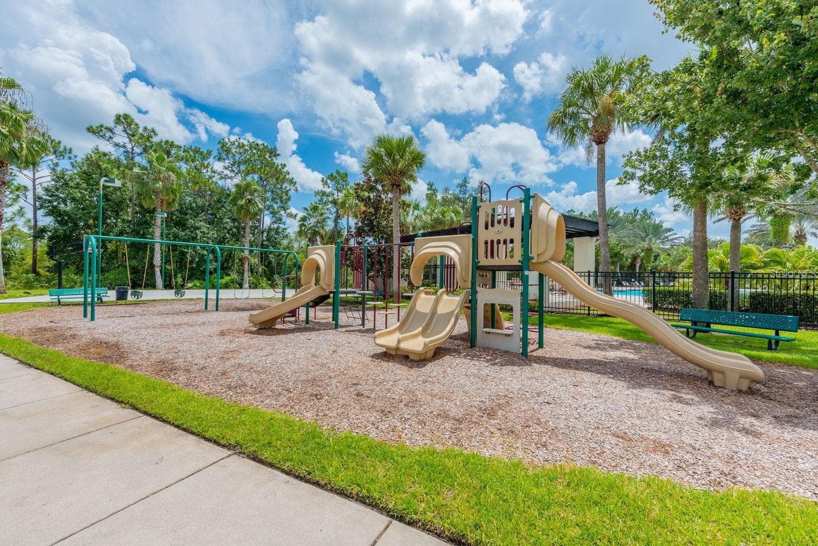 Single Family Residence at 14226 BRADBURY RD, ORLANDO, photo 72 of 83