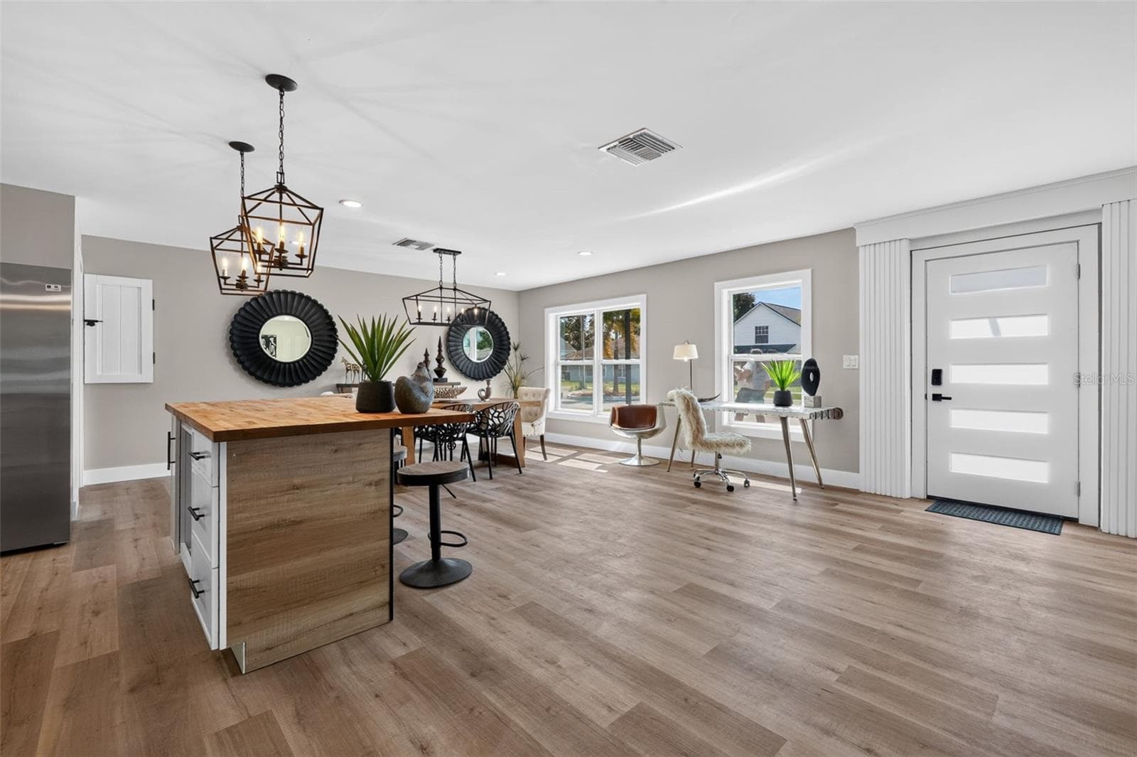 Great room - 1210 CASA BONITA AVE, RUSKIN