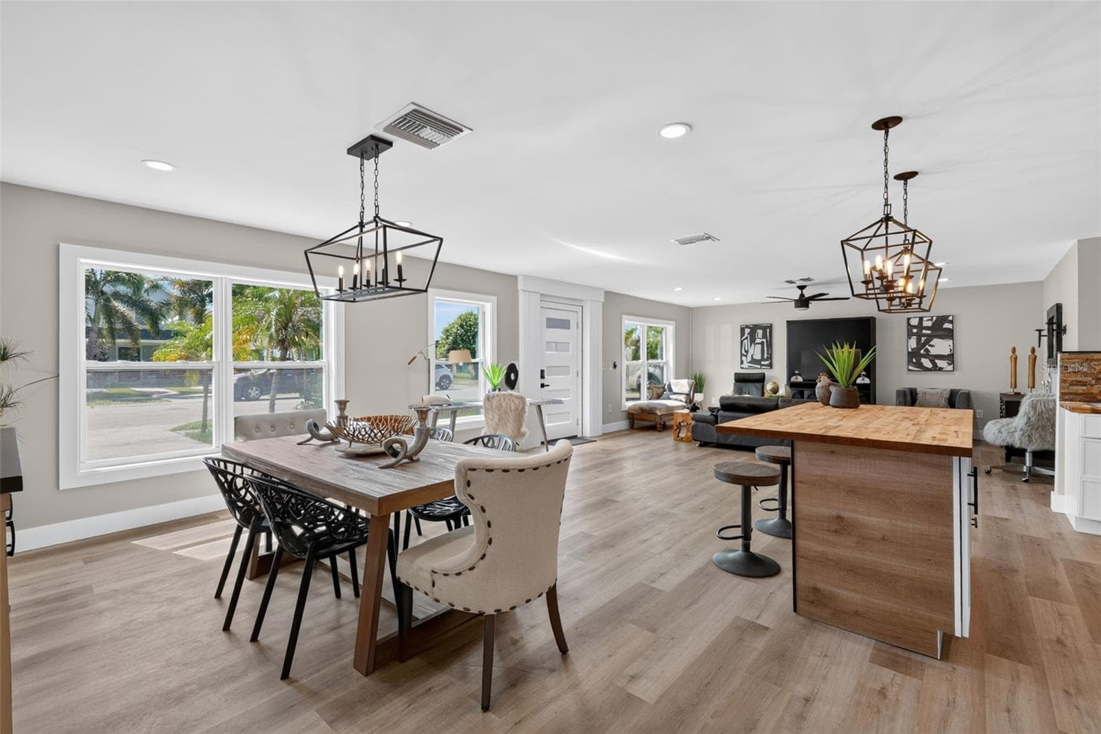 Designated dining - 1210 CASA BONITA AVE, RUSKIN