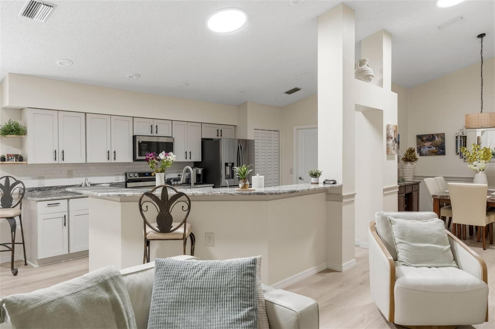 kitchen - 7350 ROSEMONT LN, SPRING HILL