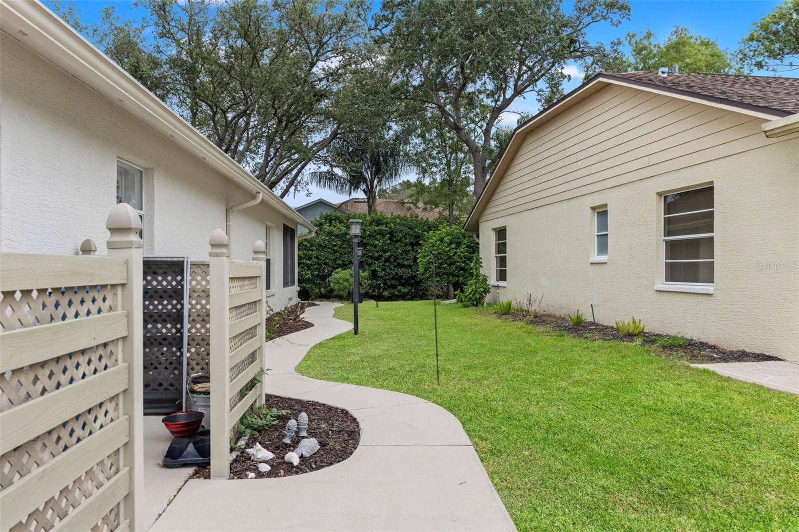 side of house - 7350 ROSEMONT LN, SPRING HILL