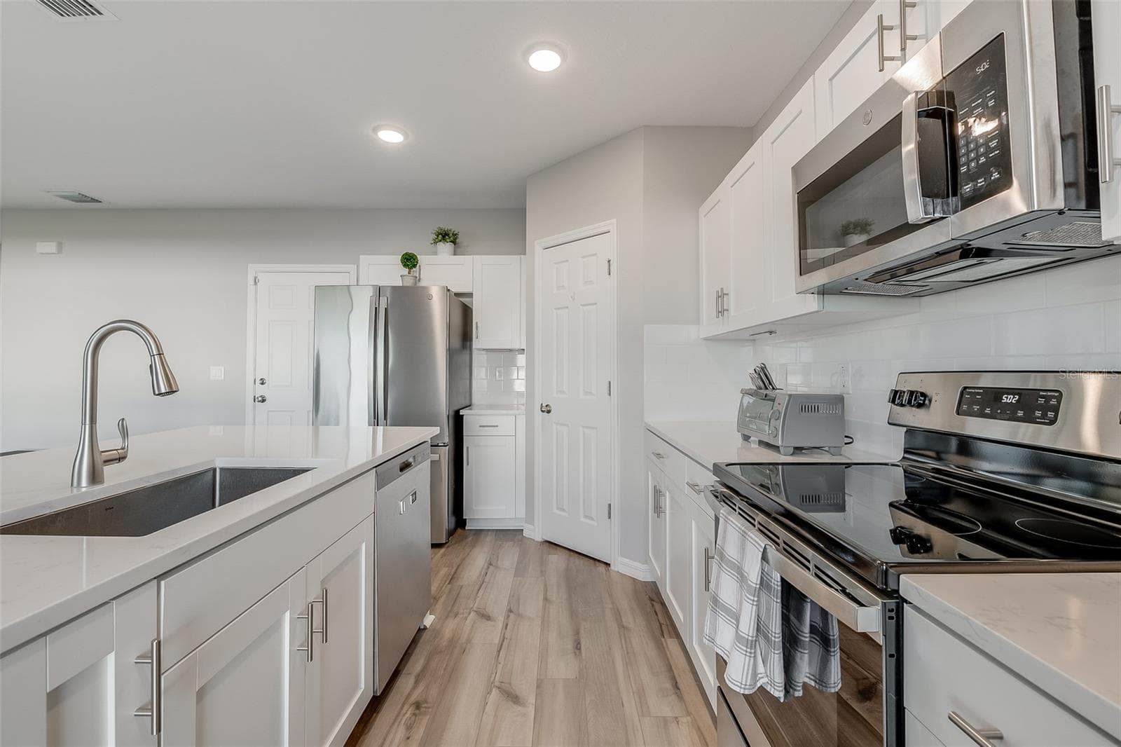 Single Family Residence at 12625 TANNENCREST DR, RIVERVIEW, photo 19 of 52