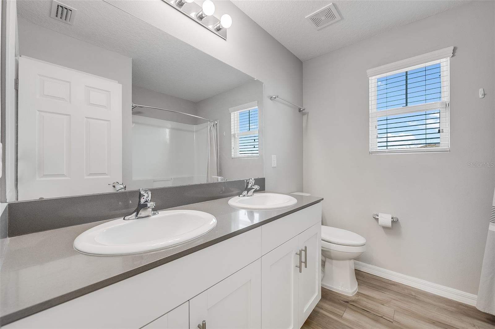 Single Family Residence at 12625 TANNENCREST DR, RIVERVIEW, photo 31 of 52