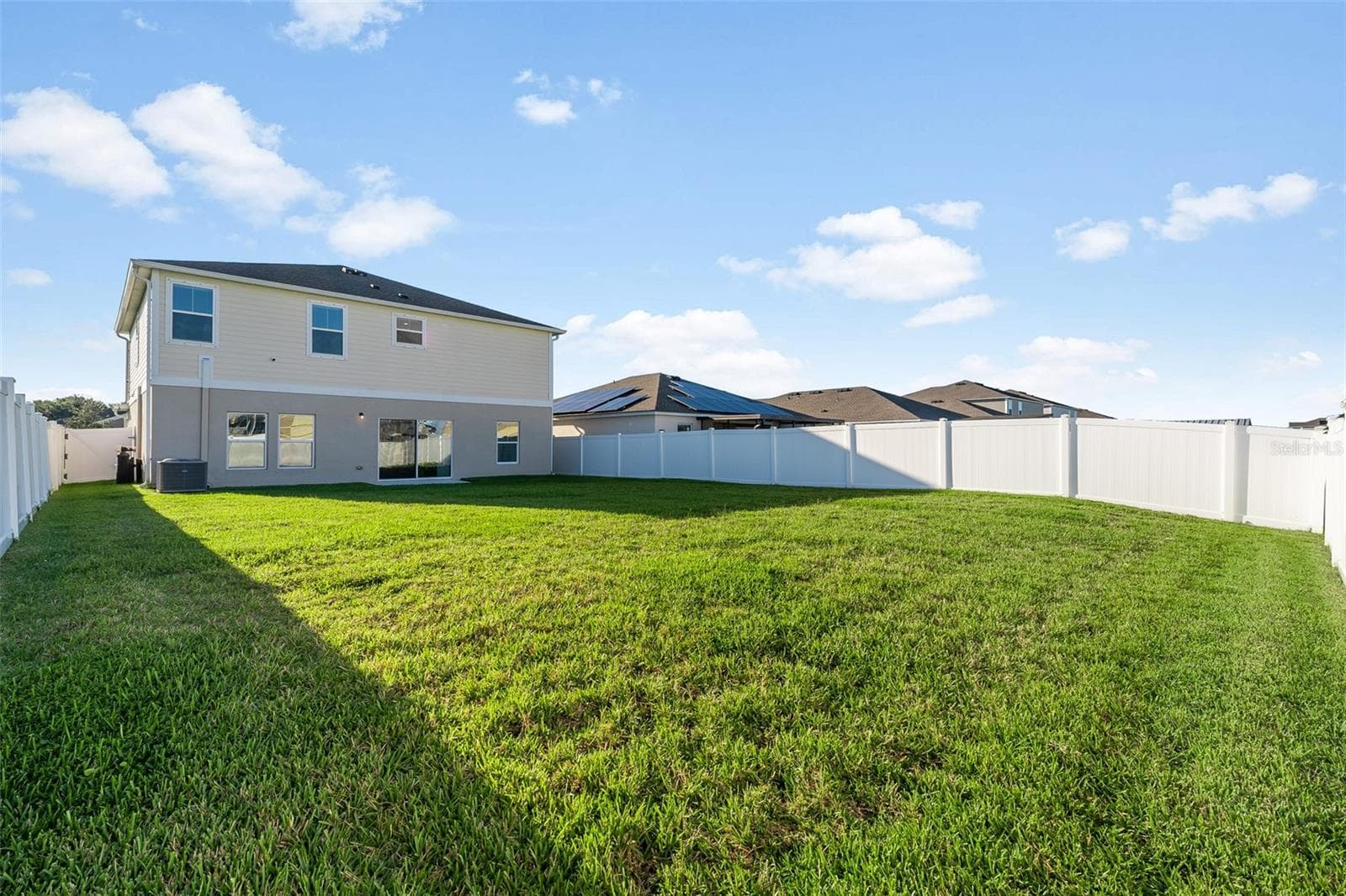 Single Family Residence at 12625 TANNENCREST DR, RIVERVIEW, photo 35 of 52