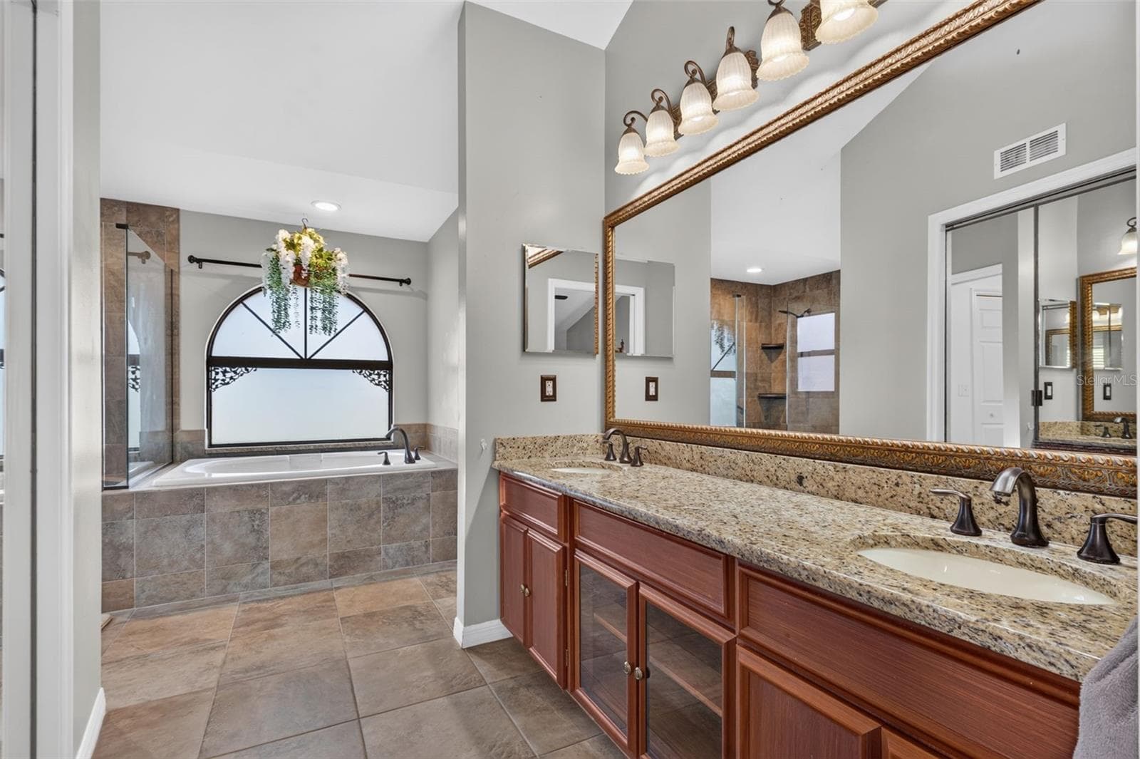 Primary Bath - 4104 CONCORD WAY, PLANT CITY