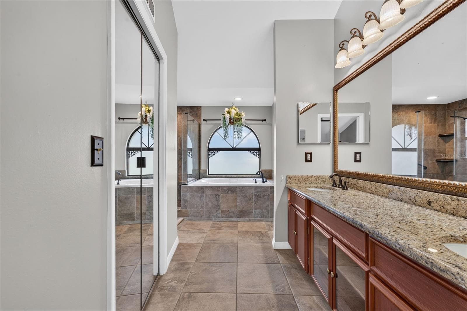 Primary Bath - 4104 CONCORD WAY, PLANT CITY